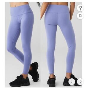 ALO Yoga Lavender Leggings